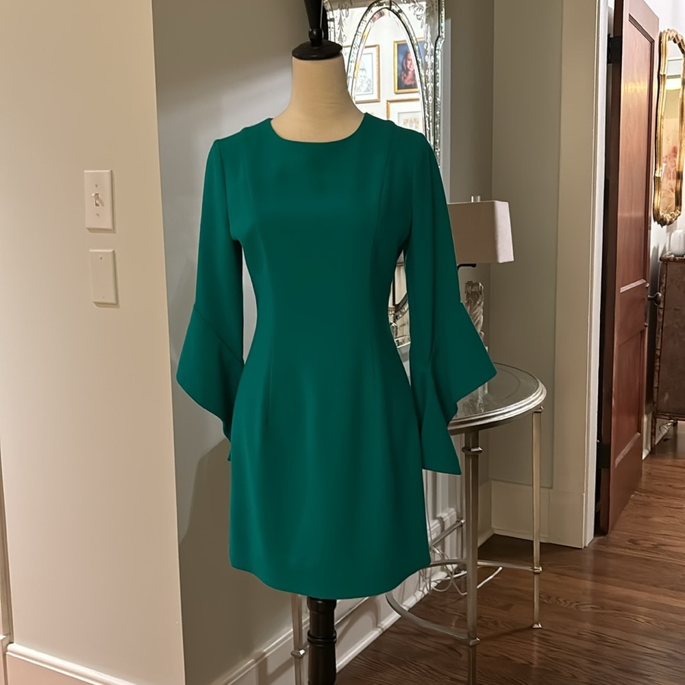 Black Halo Emerald Long Sleeve Dress